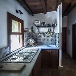 Casa Conigli Con Piscina Condivisa