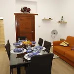 Amy House Palermo