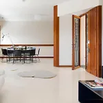 Villa Decor
