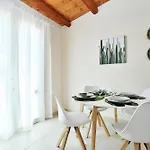 La Casa Dei Limoni Con Piscina Noto