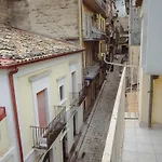 Alex Rooms