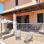 Home 65 Seafront With Private Pool