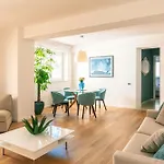 Moncada De Luna Exclusive Stay