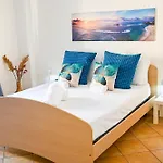 Casa Azul - Social Apartment - Parcheggio, Clima, 200Mt Dal Mare