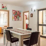 Villa Simona Con Giardino
