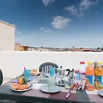 Sea And Sand Apartment