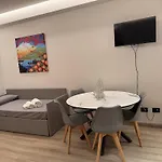 Manfre Guest House - Naxos