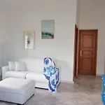 Villa Panoramica Con Piscina