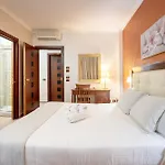 Hotel Flora