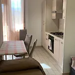 Home Zeus