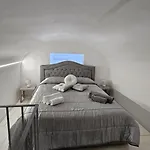 Scudaniglio Home