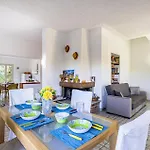 Villa Rosanna By Villa Plus