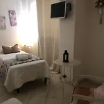 Nicaredda Home