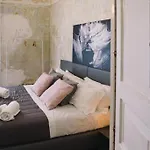 Agatha Cosy