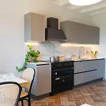 Sea View Villa Vincenza - 6 Bedrooms With Private Bathroom
