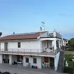 Bombana Beach - Vicino