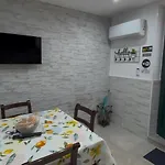 Home Liuccia