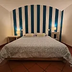 Teo Apartment In Via Umberto I, In The Historic & Baroque Center Of The City