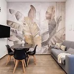 Casta Diva Fervore Apartments