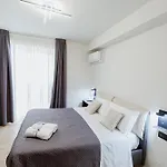 Mazzini Apartments Sikania