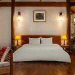 Mai Chau Hideaway Lake Resort