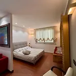 Mondello Key Loft