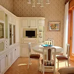 Casa Rosa By Quokka 360 - Timeless Elegance In Marsala