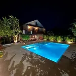 Villa Elisa