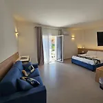 Tevergad Suites & Rooms