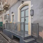Vaccarini Home