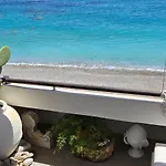 Oltre L'Essenza Del Mare