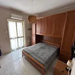 Appartamento Fronte Mare Sulla Riviera Di Ponente