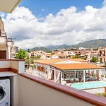 Casa Carlotta