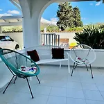 Villa Giovanna With Swimming Pool