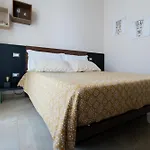 Stella VI