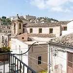 Casa Dava