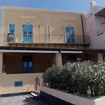 Casa Caraedo Sulla Spiaggia Isola Salina