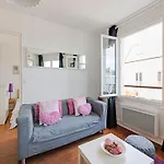 Attractive Apartment In Isigny Sur Mer Near Centre