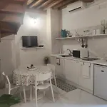 Casetta Stella - A Due Passi Dall'Isola Di Ortigia