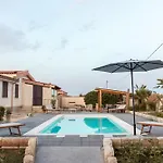 Villa Scrusciu Ri Mari, Noto