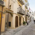 Bilocale Mandralisca