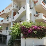 Appartamenti Villa Letizia