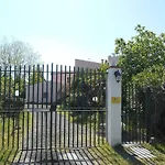 Villa Hibiscus