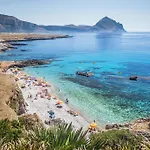 Casa Vacanze La Ghiara