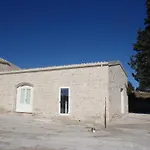 Antico Carrubo