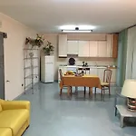 Appartamento Elegantissimo Sul Corso Principale