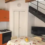 Arche Holiday House