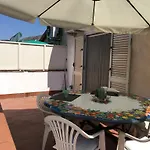 Naxos Flat
