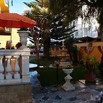 Oikos Holiday Apartments