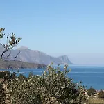 La Blanca Resort & Spa